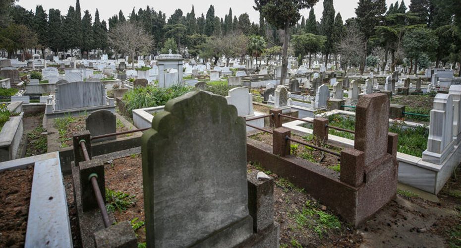 İstanbul’da Son Yolculuk da Pahalı: Mezarlıklarda Yer Krizi Derinleşiyor