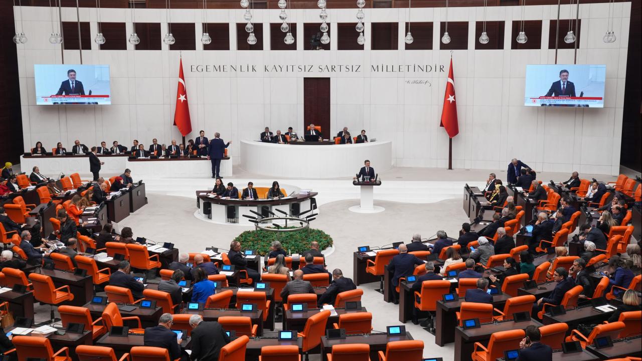 TBMM’de İYİ Parti’nin Tahkim Önergesi Reddedildi - TUHA