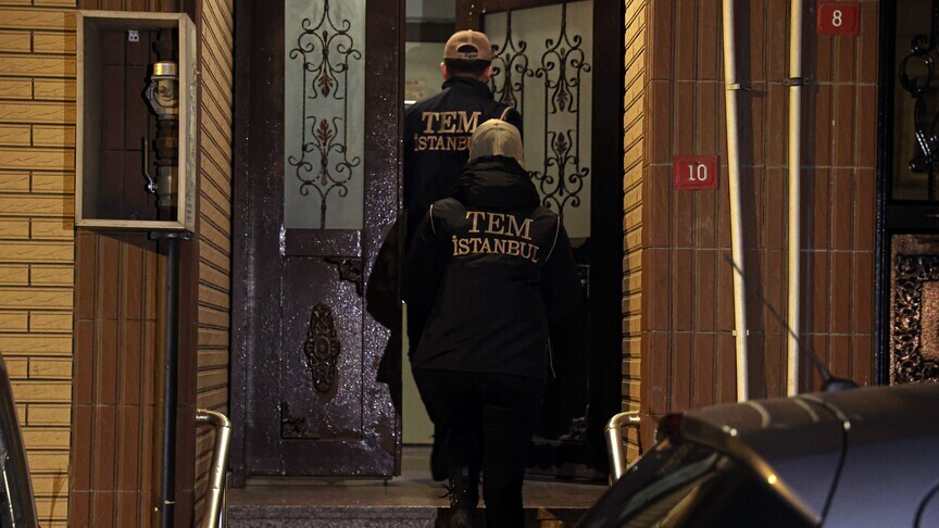FETÖ Operasyonunda 16 Zanlı Tutuklandı