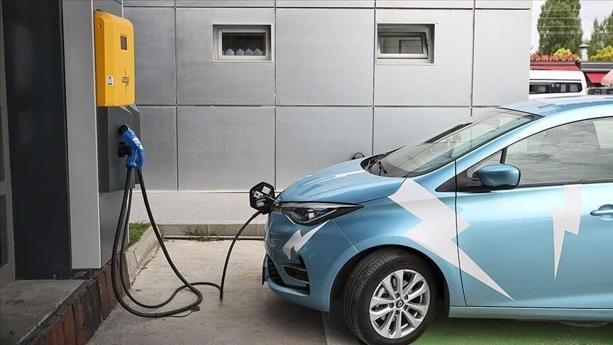 Çin'de Elektrikli Araç Satışları Vergi Teşvikleri ve Deflasyon Etkileriyle Düşüşte
