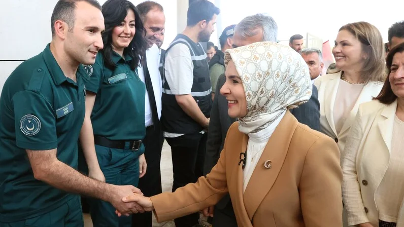 Aile ve Sosyal Hizmetler Bakanı Göktaş, Kapıkule Sınır Kapısı'nda Gurbetçileri Karşıladı