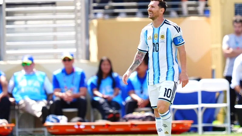 Lionel Messi, Dünya Kupası finalinde en yaşlı oyuncu unvanını aldı