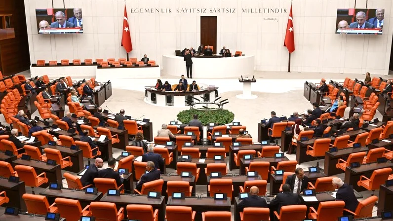 TBMM Adalet Komisyonu'ndan Suça Sürüklenen Çocuklara Yönelik Yeni Düzenlemeler Geçti