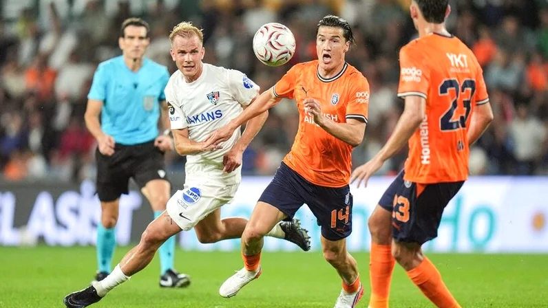 İstanbul Başakşehir, UEFA Konferans Ligi'nde Inter Turku ile Berabere Kaldı