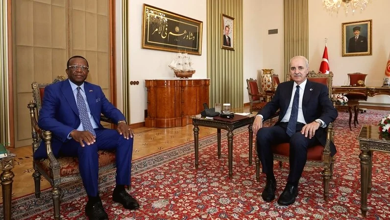 TBMM Başkanı Kurtulmuş, Kamerun Büyükelçisini Ağırladı