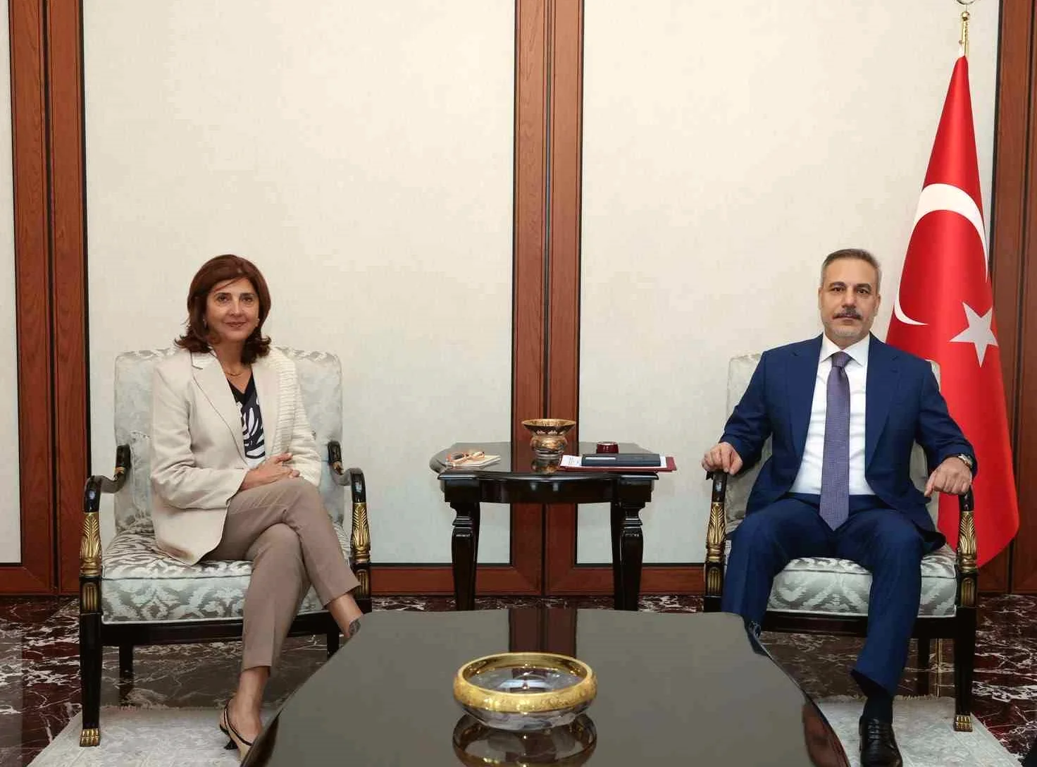 Dışişleri Bakanı Fidan, BM Temsilcisi Cuellar ile Kıbrıs Konusunu Görüştü