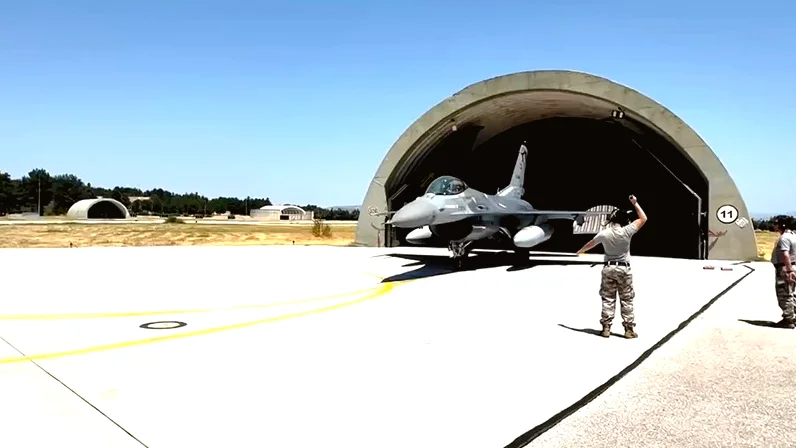 F-16 Savaş Uçakları Karadeniz'de Eğitim Faaliyetinde Bulundu