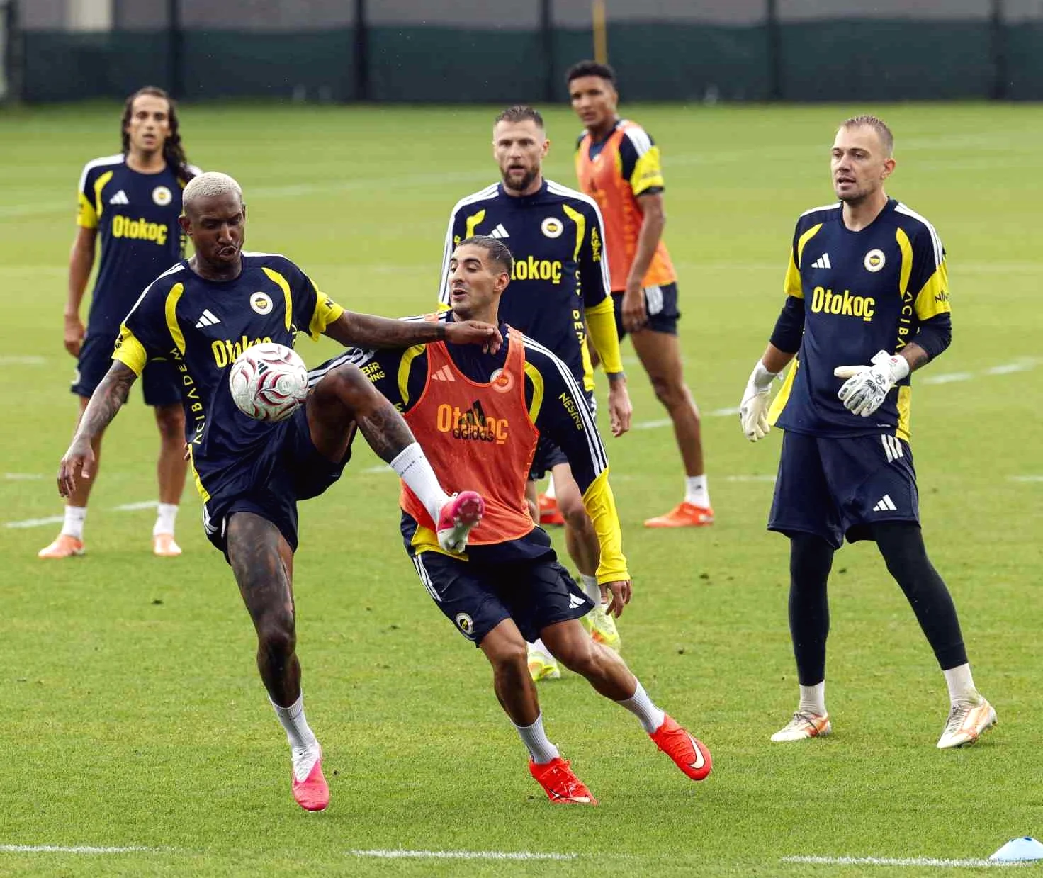 Fenerbahçe, Gornik Zabrze Maçı İçin Hazırlıklarını Sürdürüyor