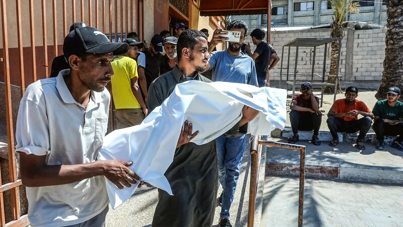 İsrail Ordusu Gazze'de Sivil Araca Saldırı Düzenledi: 2 Ölü
