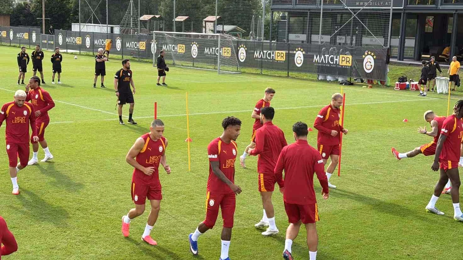 Galatasaray, Yeni Sezon Hazırlıklarına Avusturya'da Devam Ediyor