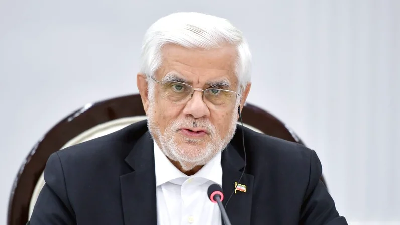 İran Cumhurbaşkanı Yardımcısı Arif: Ulusal Çıkarlar Müzakere ile Savunulacak