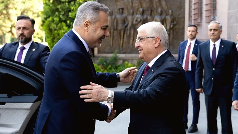 Dışişleri ve Milli Savunma Bakanları Ankara'da Bir Araya Geldi