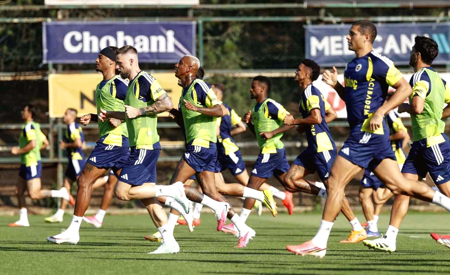 Fenerbahçe, Gornik Zabrze Maçı İçin Hazırlıklarını Sürdürüyor