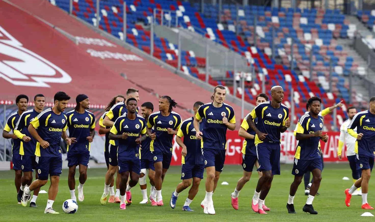 Fenerbahçe, Gornik Zabrze Maçı İçin Hazırlıklarını Tamamladı