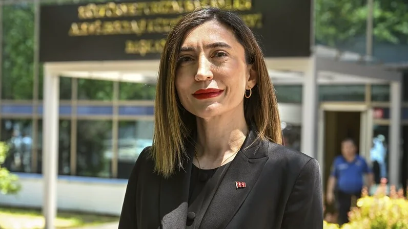 Alevi-Bektaşi Kültür ve Cemevi Başkanı Esma Ersin'den Hacı Kureyş Ocağı'na Yönelik Saldırıya Kınama