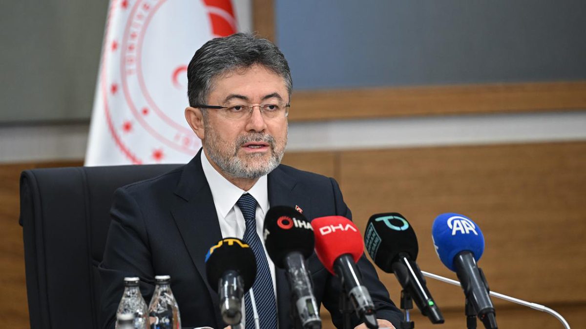 Bakan Yumaklı'dan Şiddetli Rüzgar ve Fırtına Uyarısı