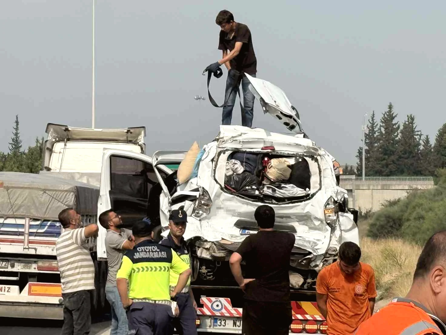 Trafik Kazasında Üç Aile Üyesinin Hayatını Kaybetmesi