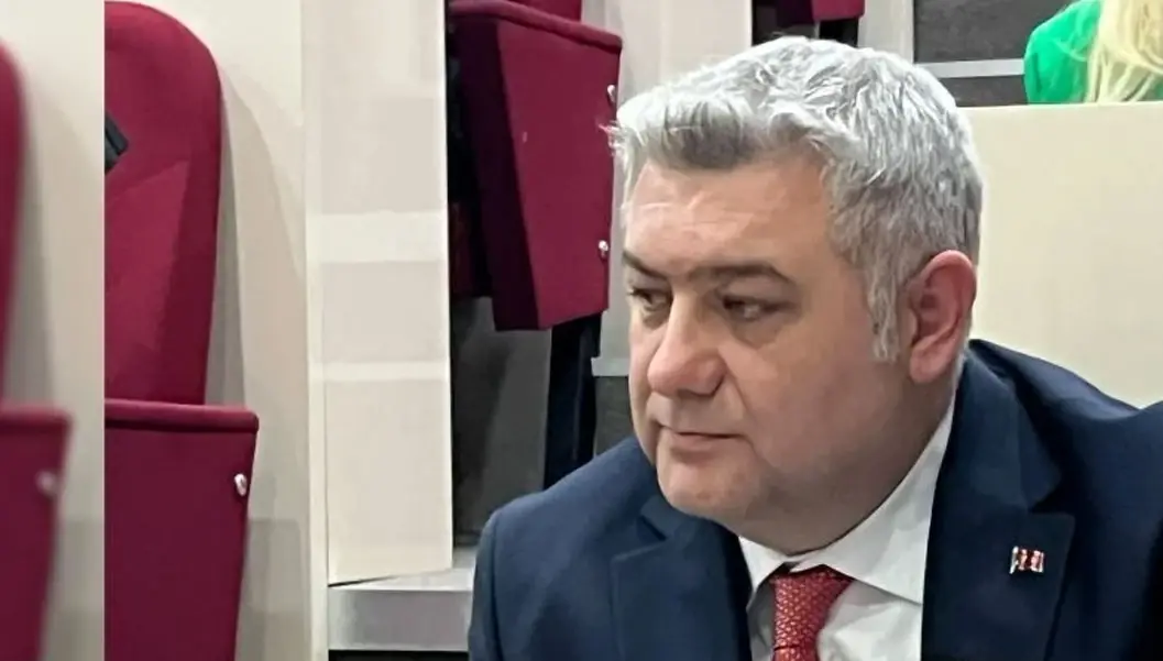 Bolu Belediyesi Başkan Vekili Mehmet Tuna Özcan CHP'den Ayrıldı
