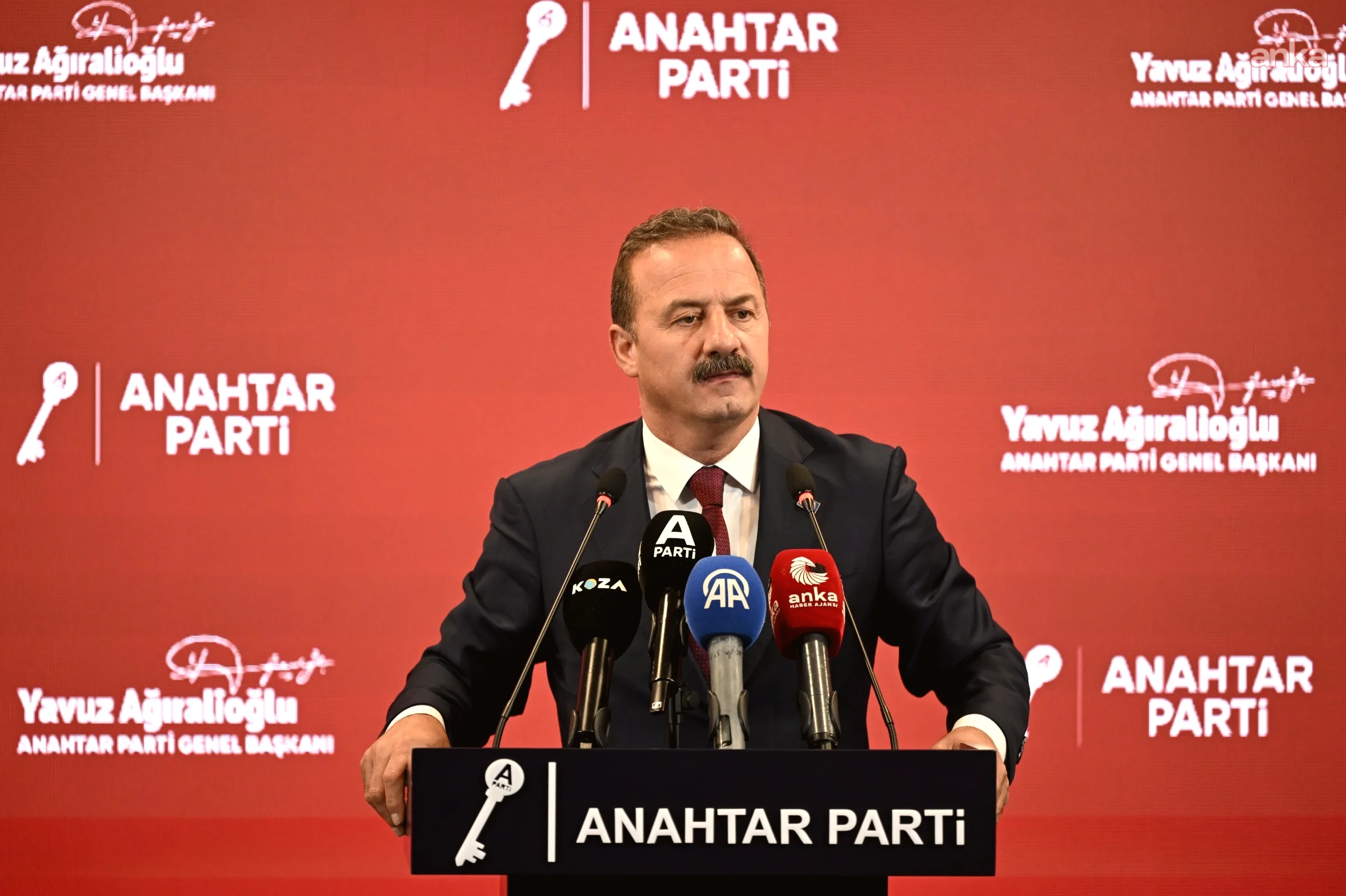 Yavuz Ağıralioğlu'ndan Ekonomi Eleştirisi: Büyüyen Ekonomi, Büyüyen Adaletsizlik mi?