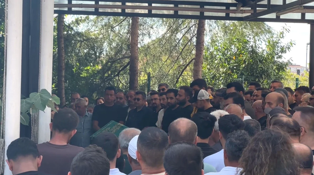 Ünlü Şef Eren Kaşıkçı'nın Cenazesi Tokat'a Gönderildi - TUHA