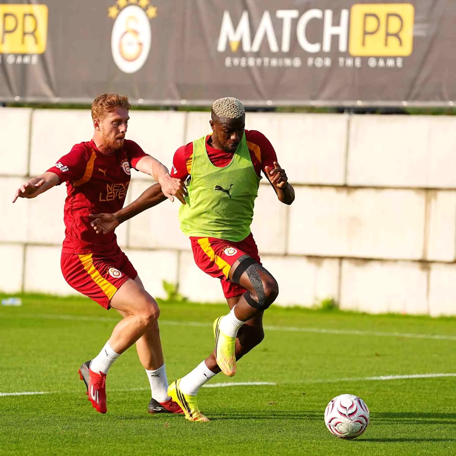 Galatasaray, Avusturya'da Çift Antrenman Gerçekleştirdi