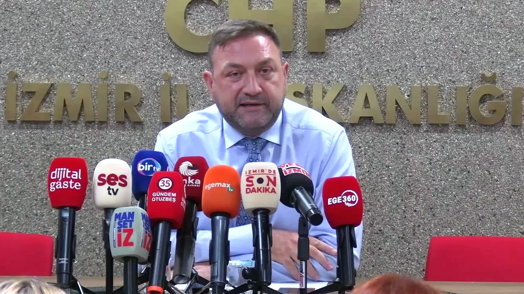 İzmir'de CHP Üye Kaybı Yaklaşık Yüzde 15 Olarak Belirlendi