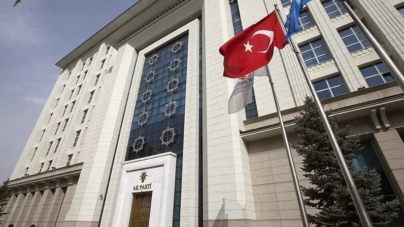 AK Parti, Yurt Dışındaki Vatandaşlar İçin WhatsApp İletişim Kanalı Kurdu