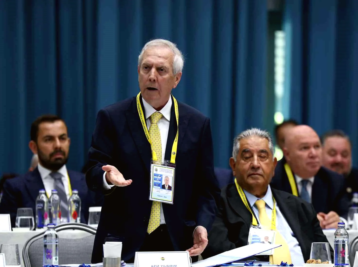 Fenerbahçe Başkanı Aziz Yıldırım'dan Orhan Demirel'e Tepki