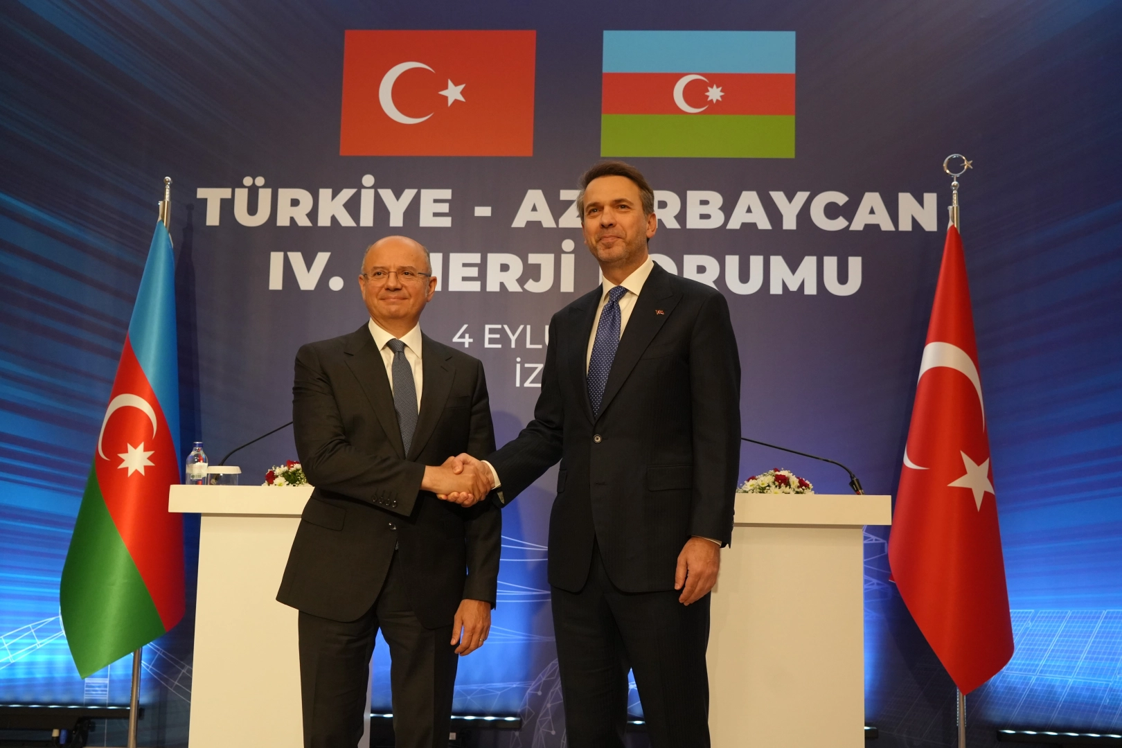 Türkiye ve Azerbaycan Enerji İş Birliği Üzerine Görüşmelerde Bulundu