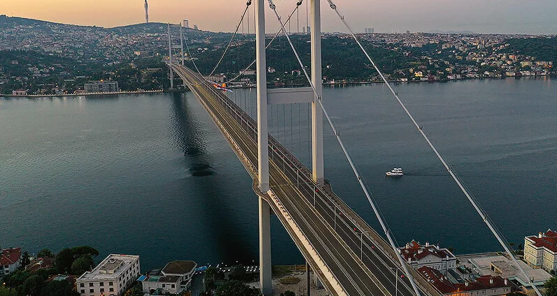 15 Temmuz Şehitler Köprüsü'nde Belgesel Çekimleri İçin Geçici Trafik Düzenlemesi