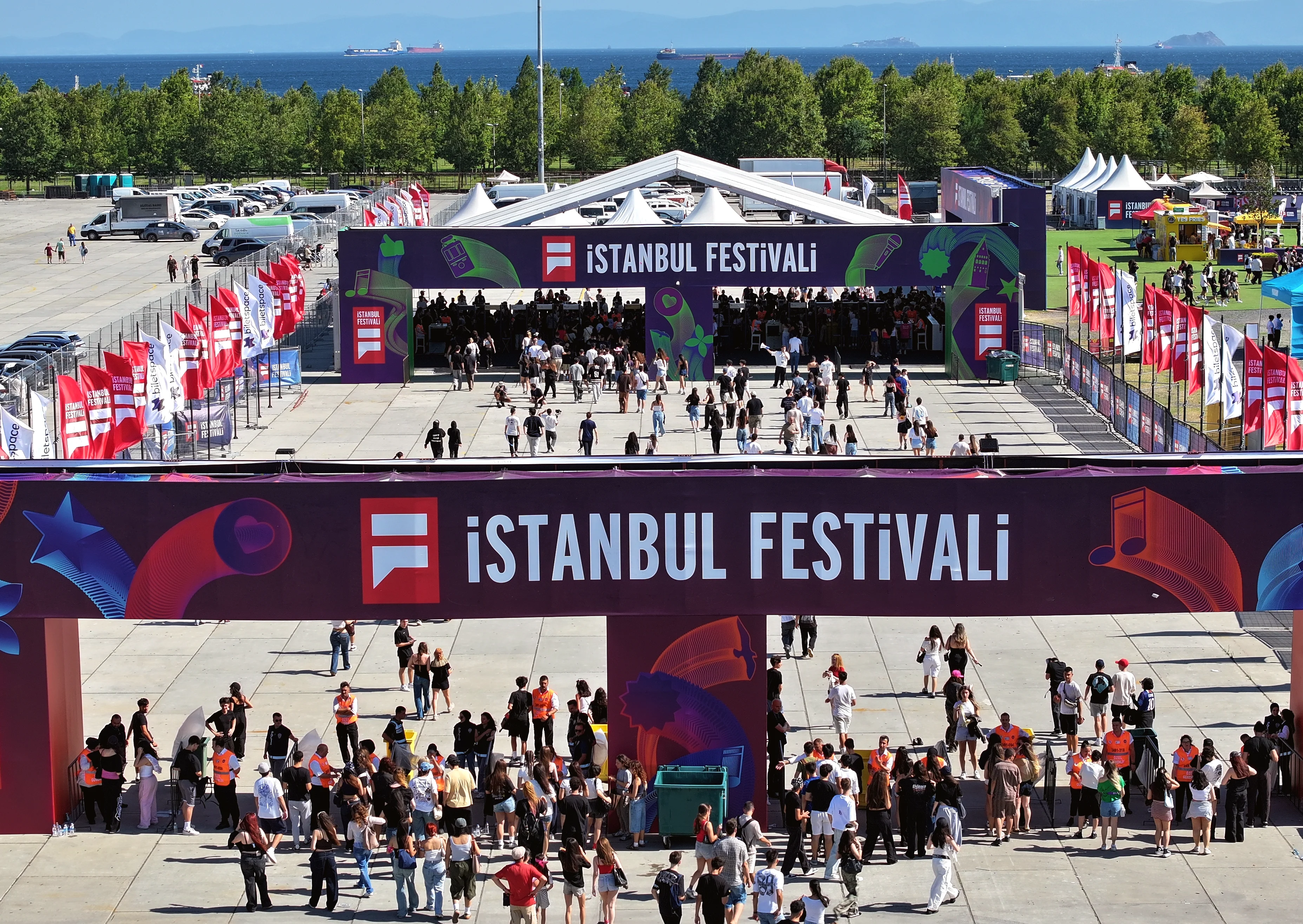 İstanbul Festivali'nde Müzik Tutkusu Devam Ediyor