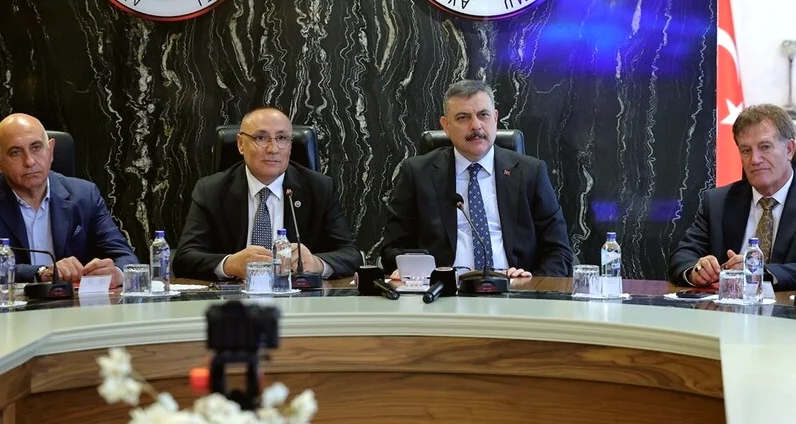 Bakan Çiftçi: Suç Örgütlerini Sene Sonuna Kadar Tasfiye Edeceğiz