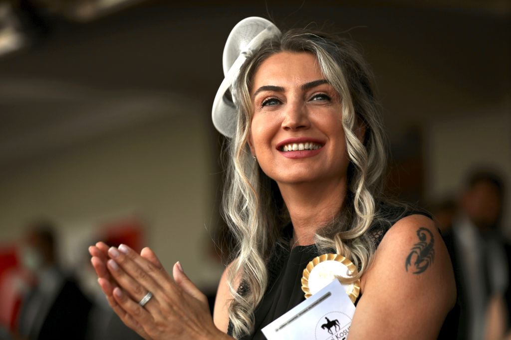 Dilek İmamoğlu'ndan Erişim Engeline Sert Tepki: 'Hukuk Devleti Olmadan Yaşanmaz'