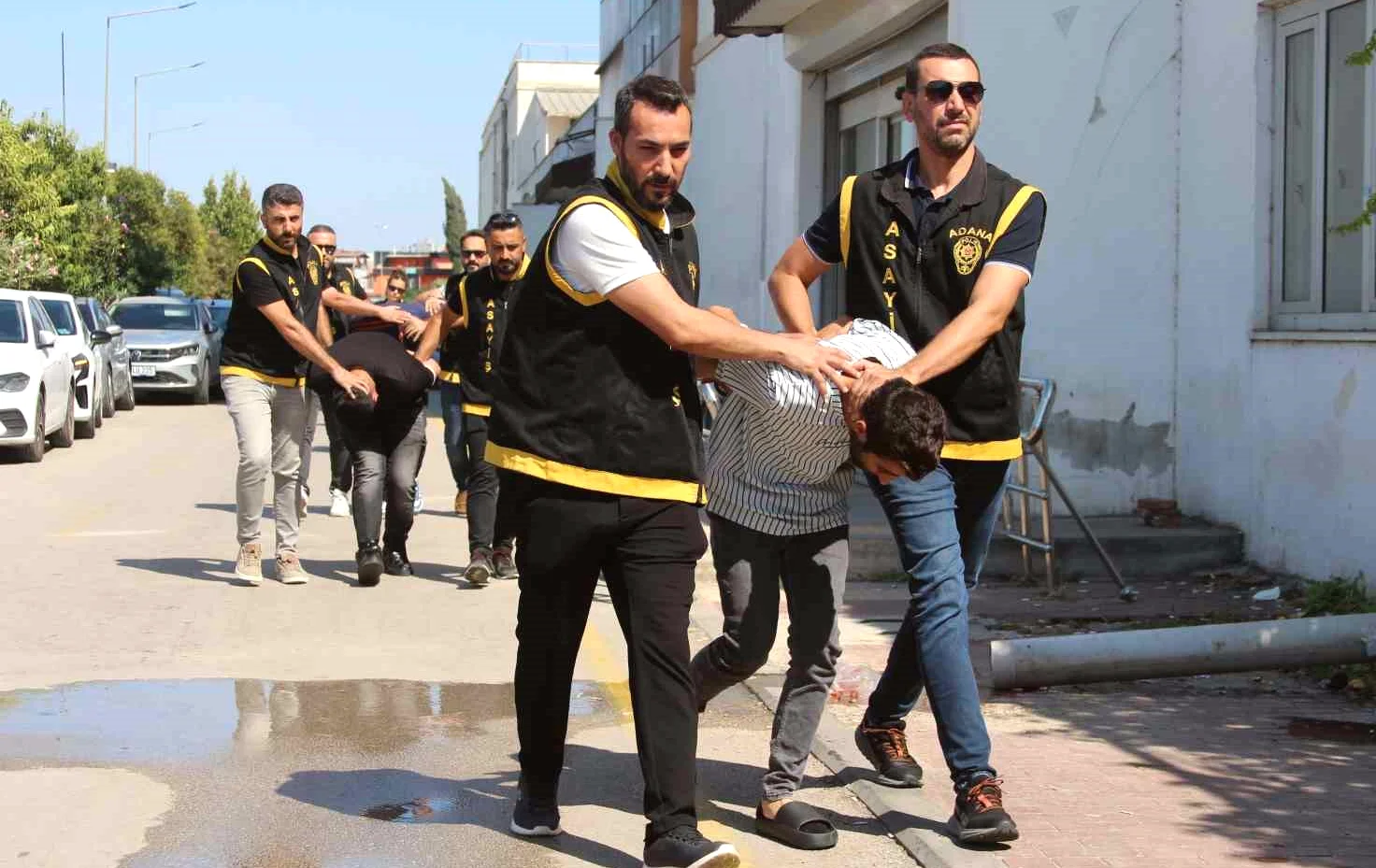 Kebapçıya Düzenlenen Silahlı Saldırının Ardındaki Olay: Emlakçıdan Tetikçilere Konum Bilgisi