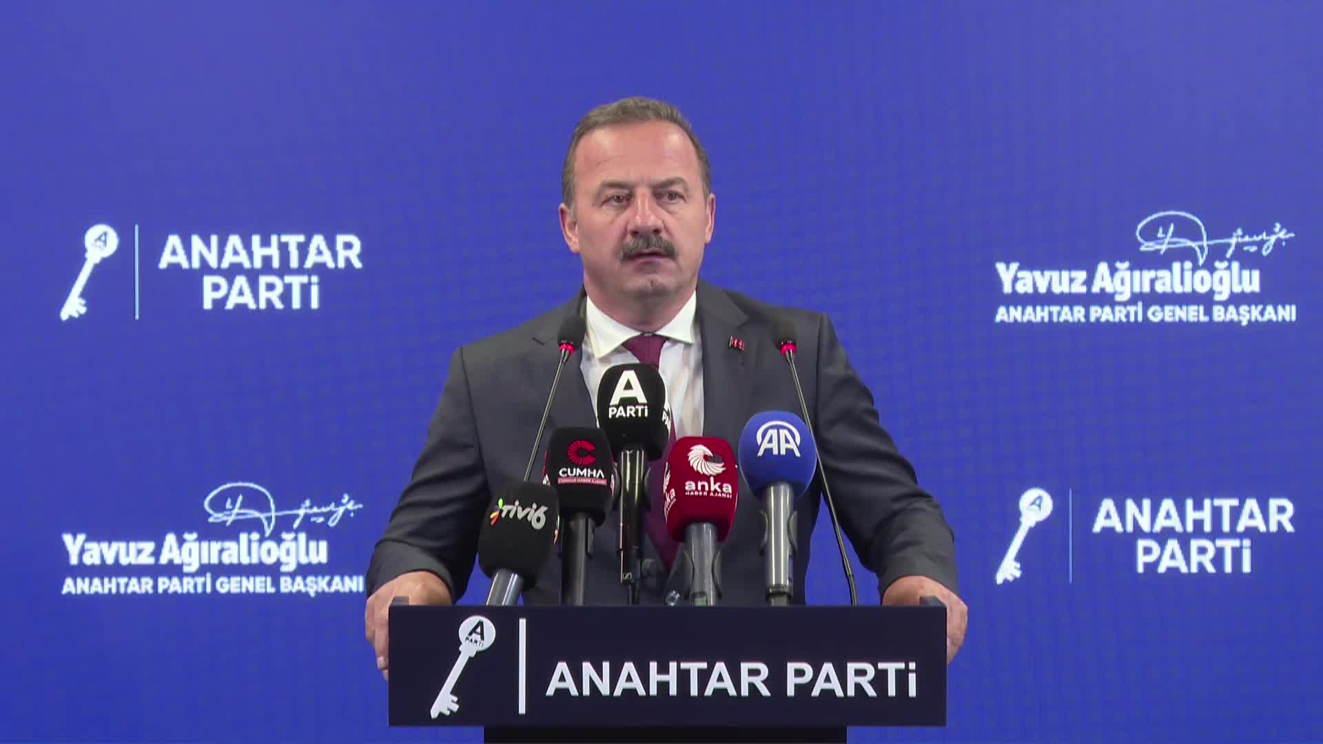 Yavuz Ağıralioğlu'ndan Eleştiri: Faiz Yükü Üç Katına Çıktı