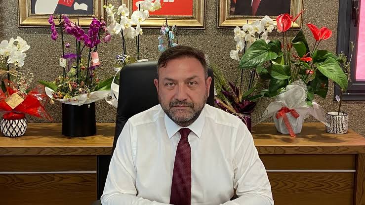CHP İzmir İl Başkanı Gümrükçü'den Sert Açıklamalar: Seçimi Kaybeden Sensin, Faturayı Bana Kesemezsin
